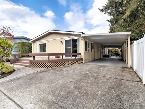 32820 20th Avenue S #76, Federal Way, WA 98003
