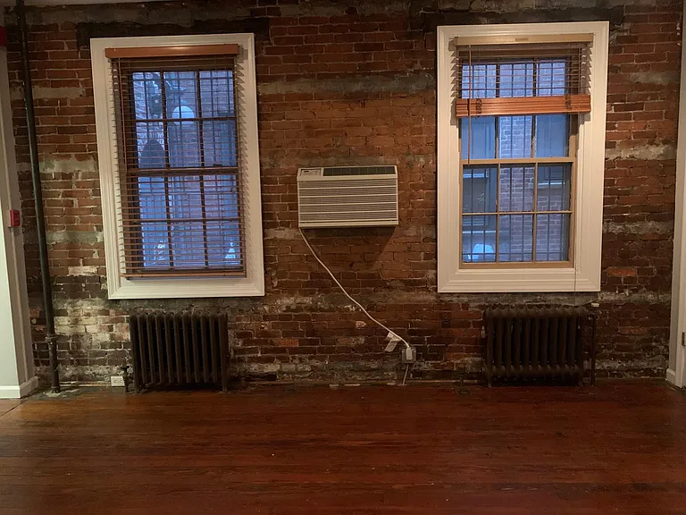 1909 Spruce St #1R — Photo 7