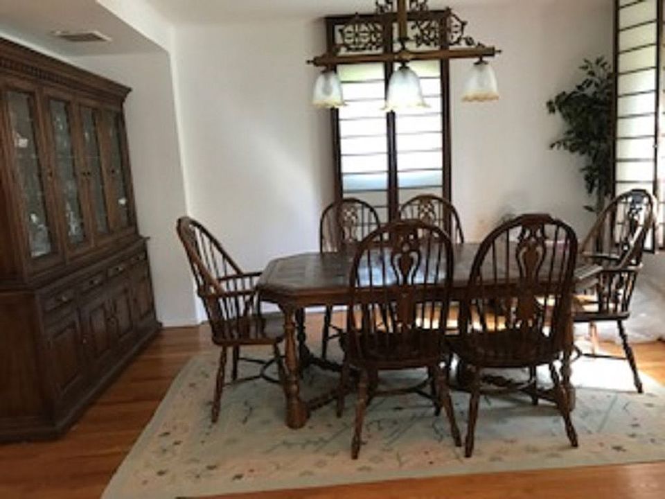 2nd image of 19 Cary Rd