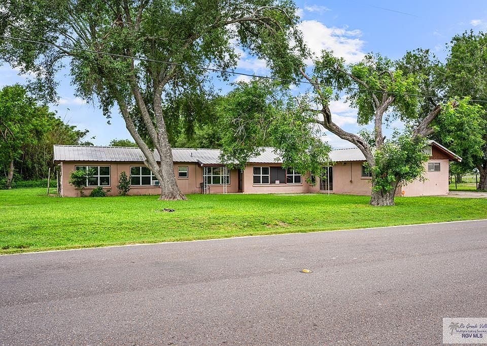 1st image of 27410 S Palm Court Dr