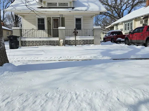229 Des Moines Ave, Salina, KS 67401