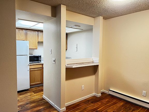 4th image of 14665 NE 34th St APT B12