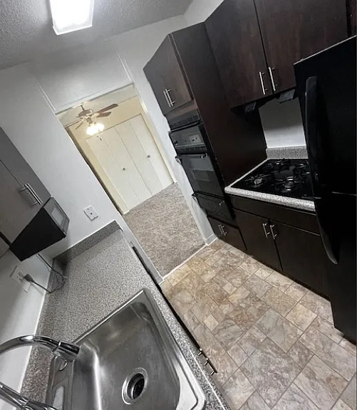 Horizon House — Photo 94