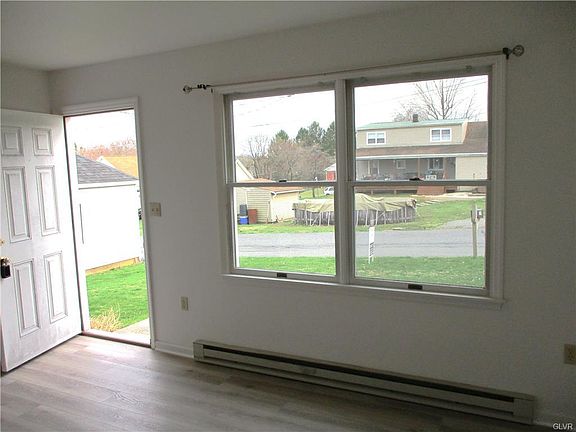 2nd image of 240 West St