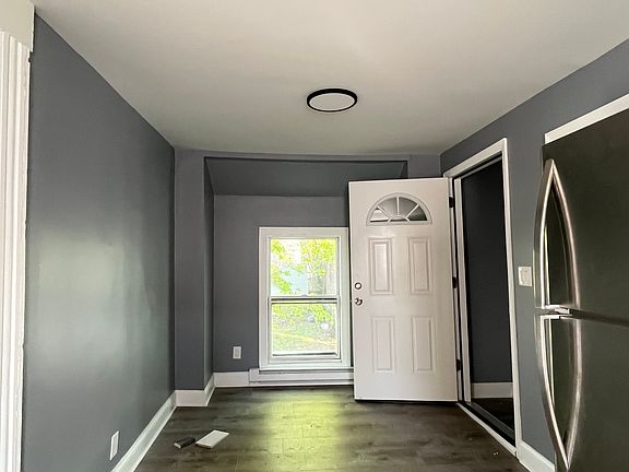 2nd image of 683 State St #1