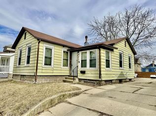 1407 Erie St, Racine, WI 53402