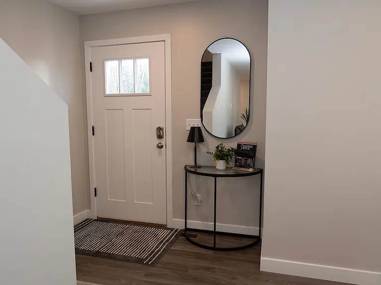 1 Saddle Rock Way — Photo 2