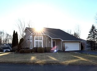 128 Longmeadow Dr, Torrington, CT 06790