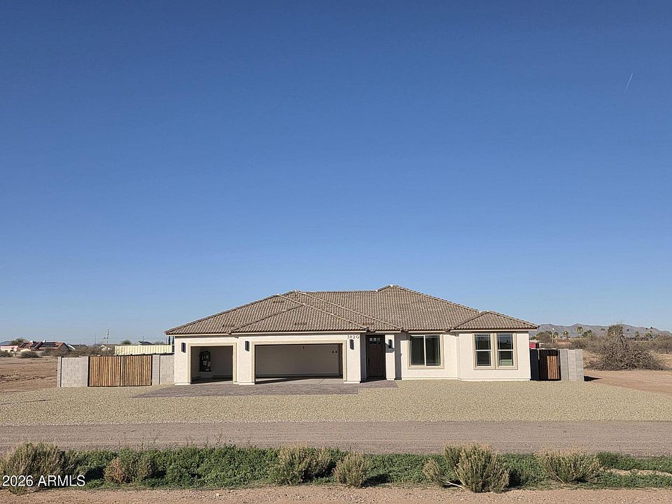 1st image of 3820 N PALM Circle