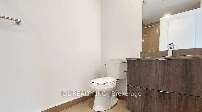 395 Bloor St E #2502 — Photo 3