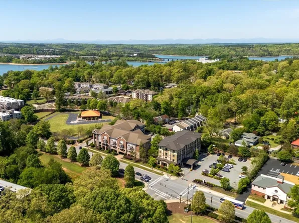155 Old Greenville Hwy Unit 302, Clemson, SC 29631
