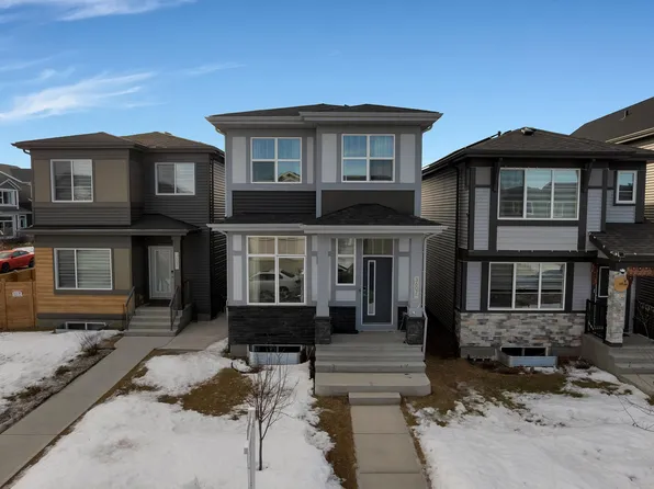 3607 6th Ave SW, Edmonton, AB T6X 2Y3