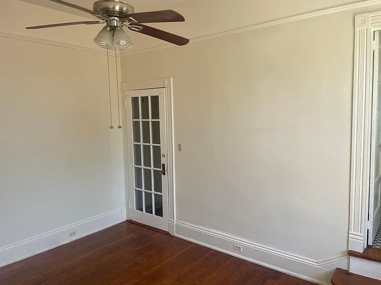 319 S Lopez St #E — Photo 7