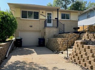 6009 Charles St, Omaha, NE 68132