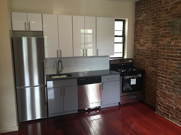 4th image of 1486 Bedford Ave #4RKA