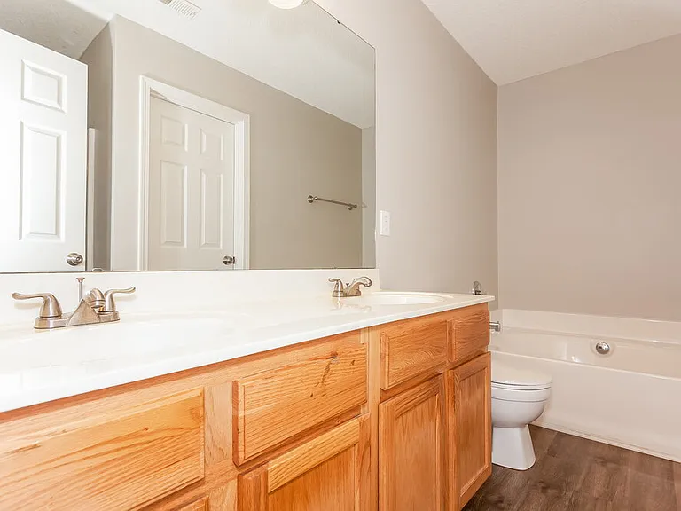 4941 Hopewood Ln — Photo 13