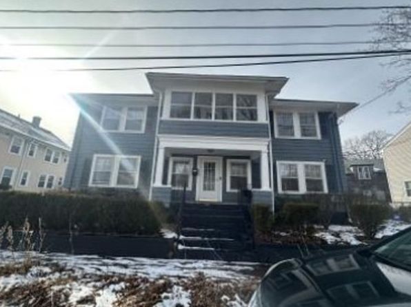 5-7 Laurel Rd, Milton, MA 02186