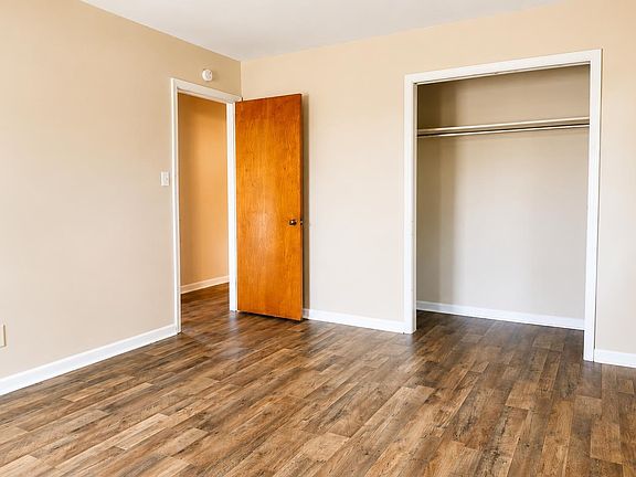 5th image of 1115 Raley St