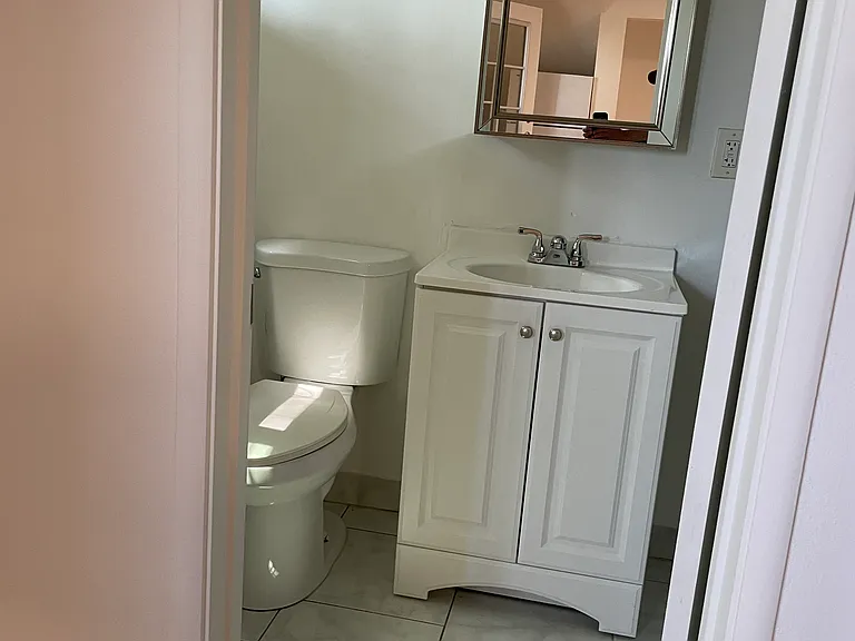 2061 Key Blvd #B — Photo 3