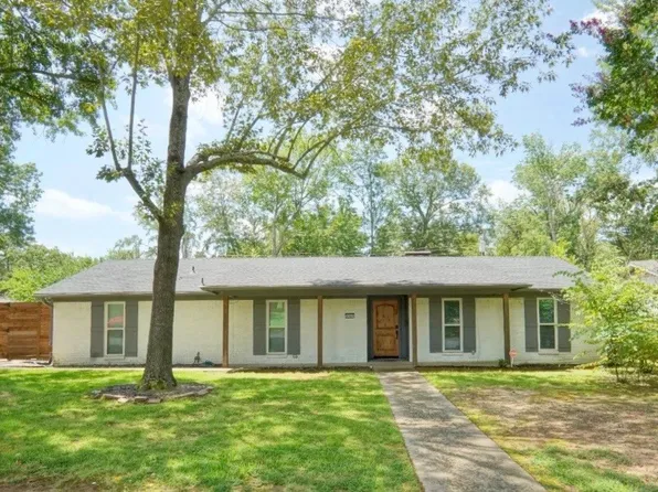 3260 Clark Ln, Paris, TX 75460