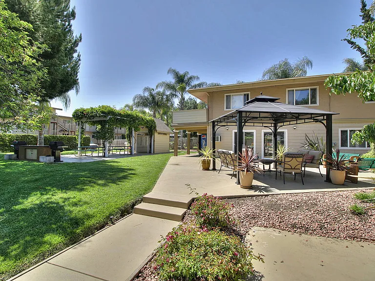 BBQ area & gazebo #3