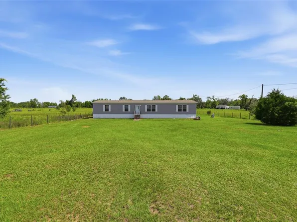 9831 NE 100th St, Archer, FL 32618