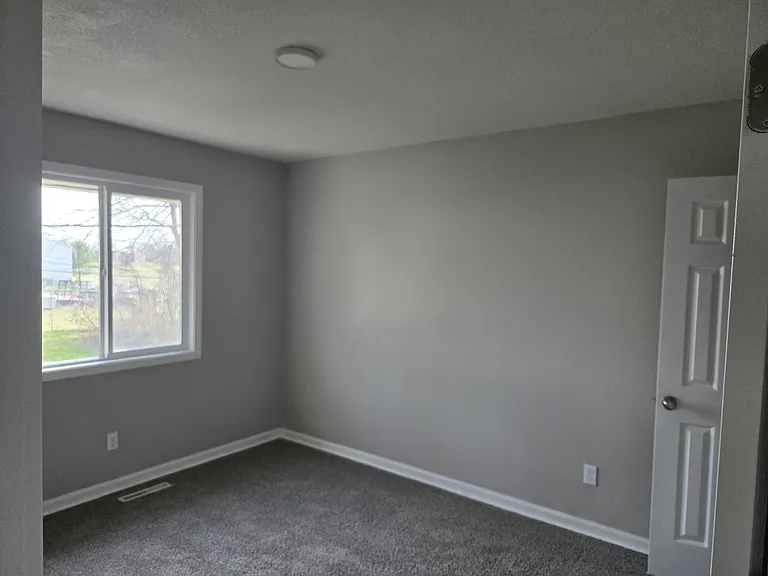 3609 NE 67th St — Photo 9