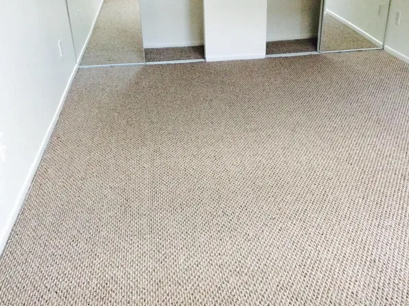 6908 Hazeltine Ave, Van Nuys, CA 91405