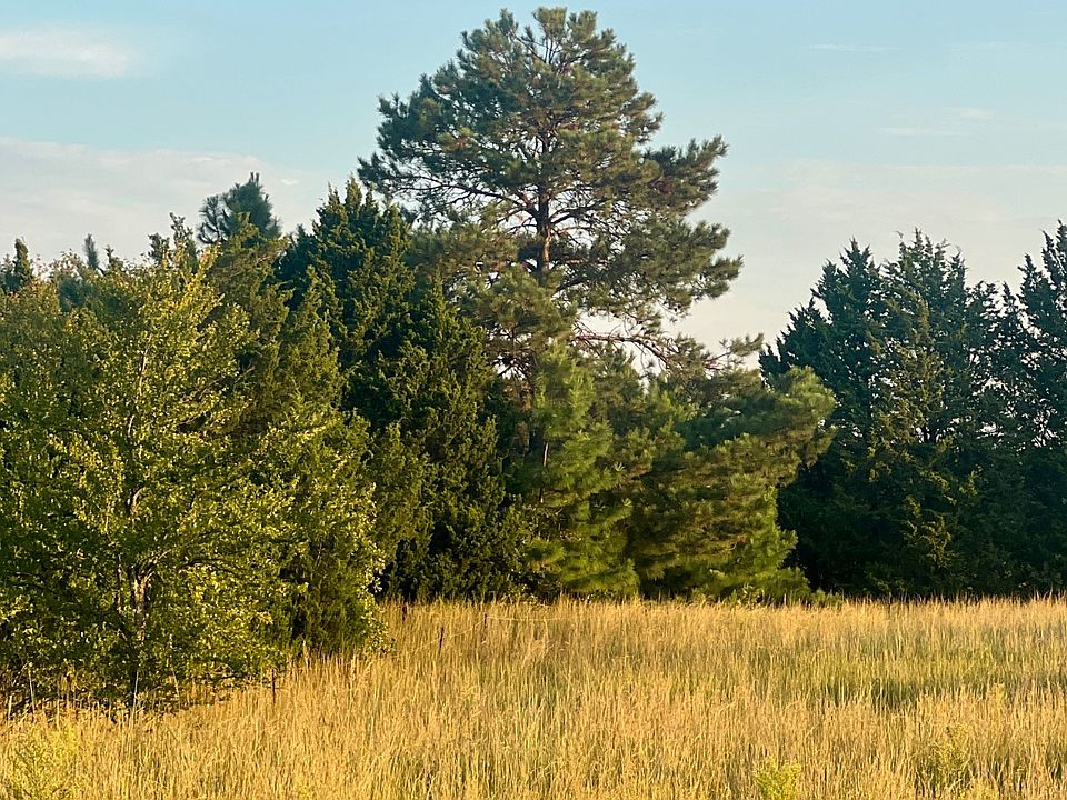 1st image of 1/2 Mary Niblack Rd