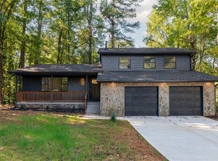 4055 Daron Ct, Ellenwood, GA 30294