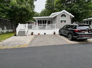 1 Seacoast Ln #49, Old Orchard Beach, ME 04064