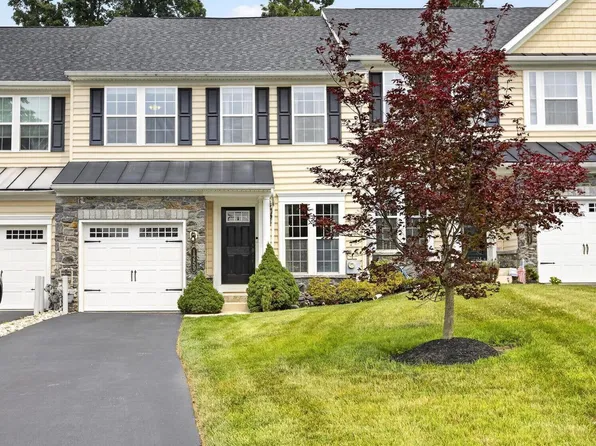 1259 Derry Ln, West Chester, PA 19380