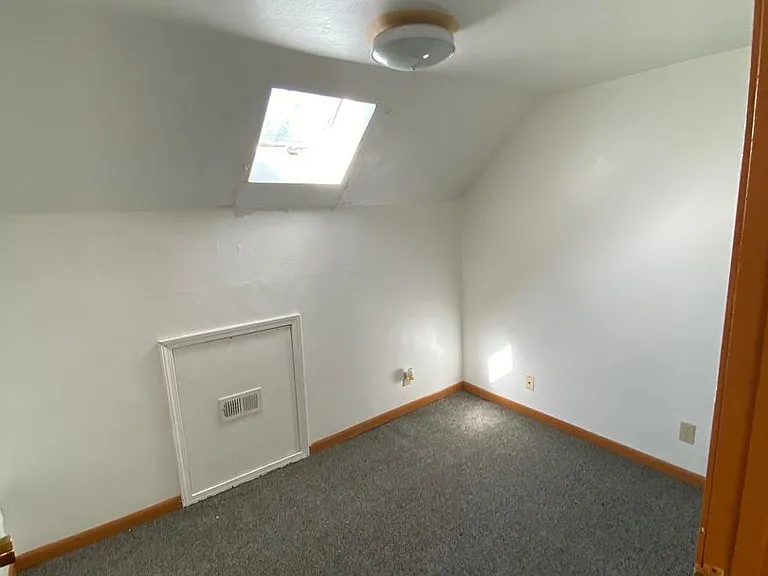 244 Maytide Street — Photo 4