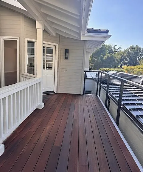 825 Hibiscus Ct — Photo 2