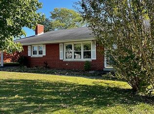 210 W Mason Ave, Danville, KY 40422