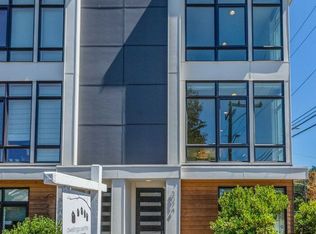 3074 61st Ave SW, Seattle, WA 98116