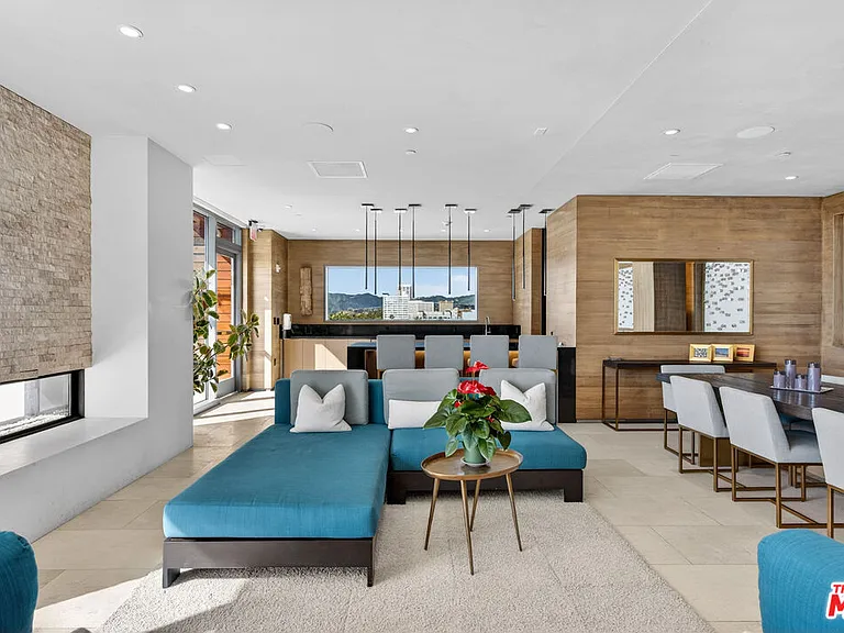1755 Ocean Ave #702 — Photo 43