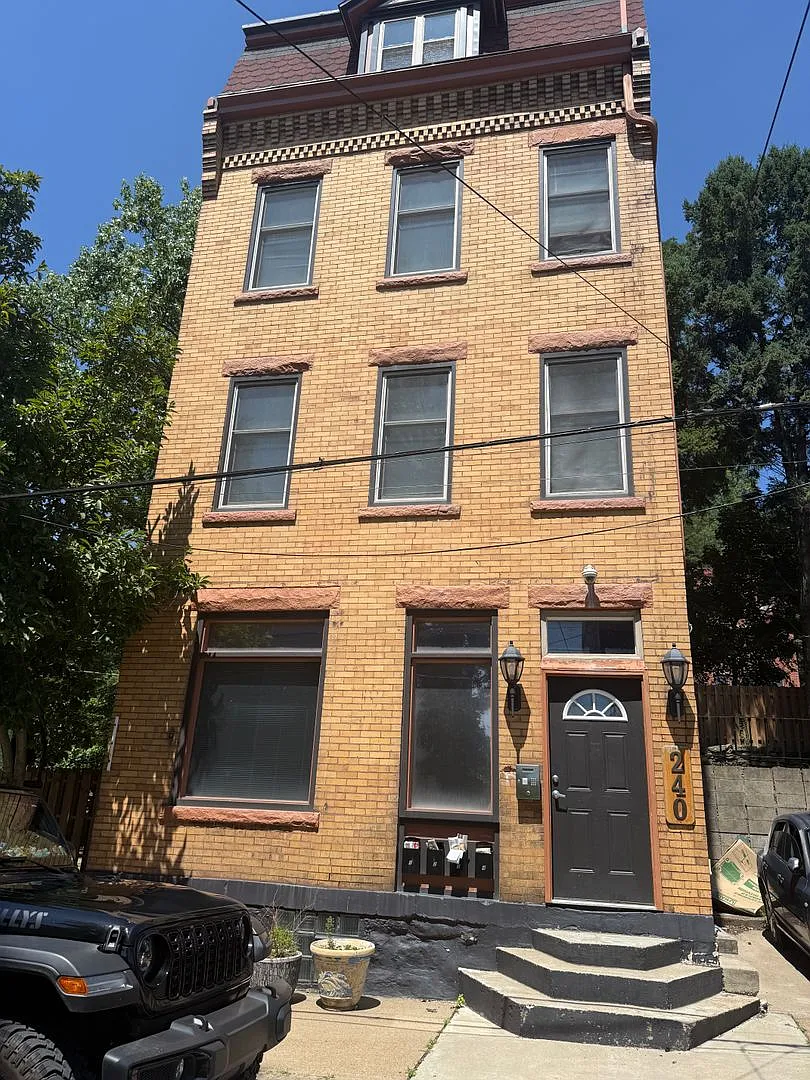 240 Carrington St. — Photo 1