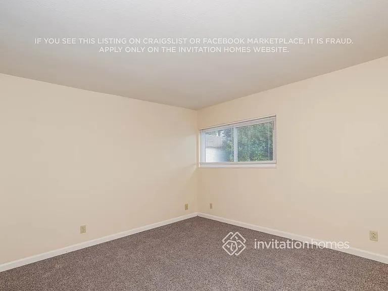 120 Lainey Ct — Photo 9