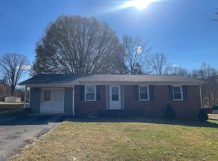 1400 Vestal Rd, Rural Hall, NC 27045