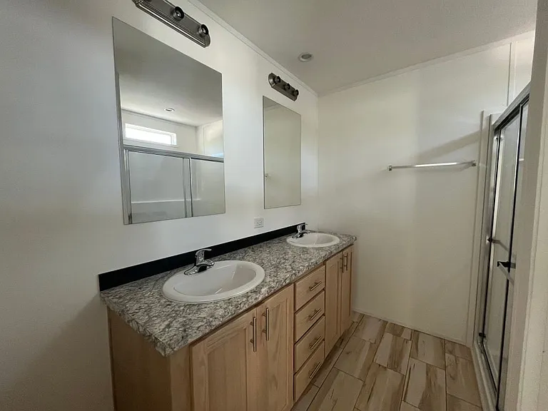 118 Leopard Ln #118 — Photo 6