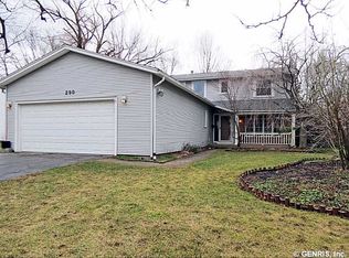 290 Ashley Dr, Rochester, NY 14620