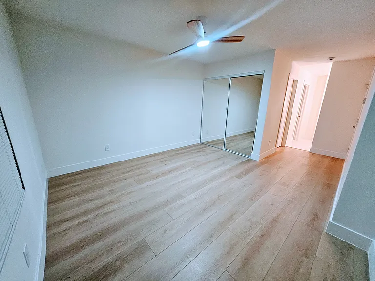 3525 Lebon Dr #101 — Photo 16