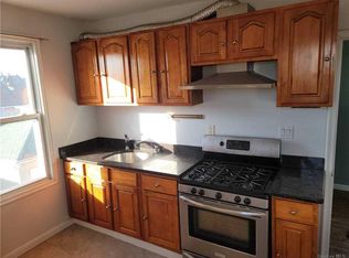 13348 116th St, South Ozone Park, NY 11420