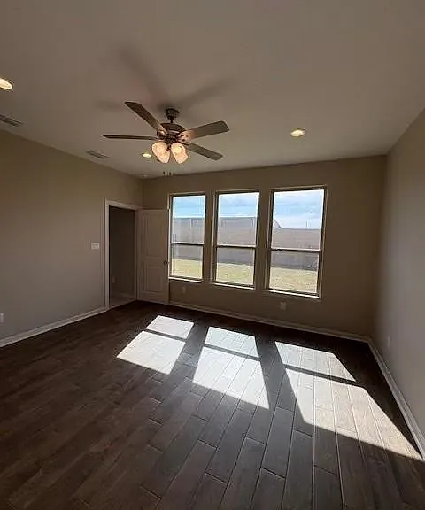 1404 E Sonador Dr S — Photo 12