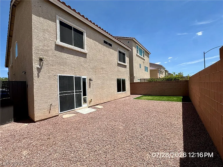 6049 Thistle Meadow Ave — Photo 24