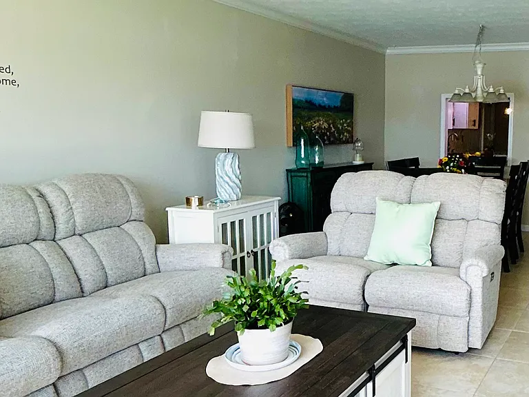 408 Tudor Dr #1C — Photo 6