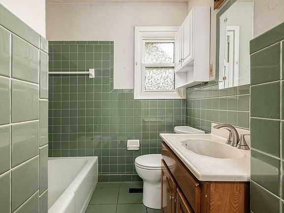 5th image of 4315 Brookgrove Dr