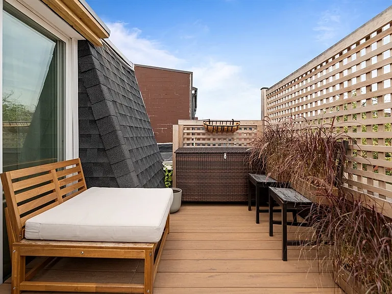 16 Symphony Rd #5 — Photo 25