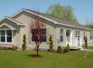 21 Lupine Way, Manchester, NH 03109